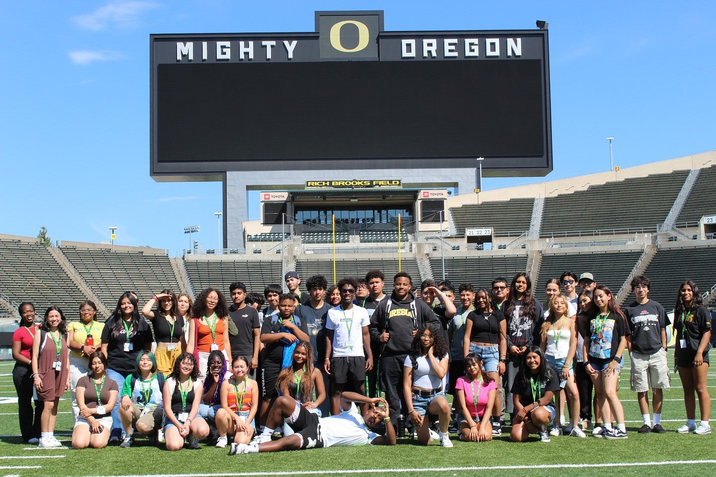 Image of 2024 NSFR Students posing on Autzen field.