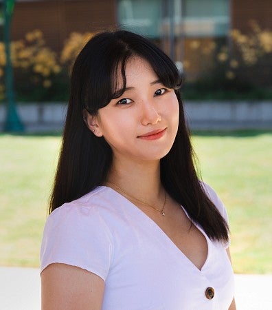 Seulbi Li headshot