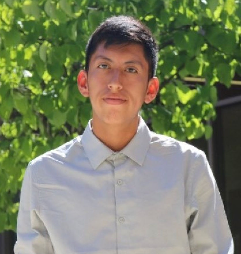 Headshot of Edgar Buendia Hernandez, the winner of the Robert J. Erickson Permanente Scholarship