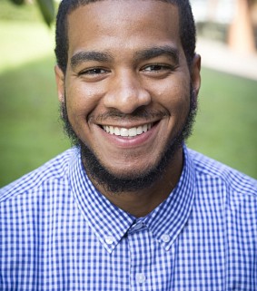 Kendaris Hill, Multicultural Academic Advisor, Black/African American Student Retention Specialist